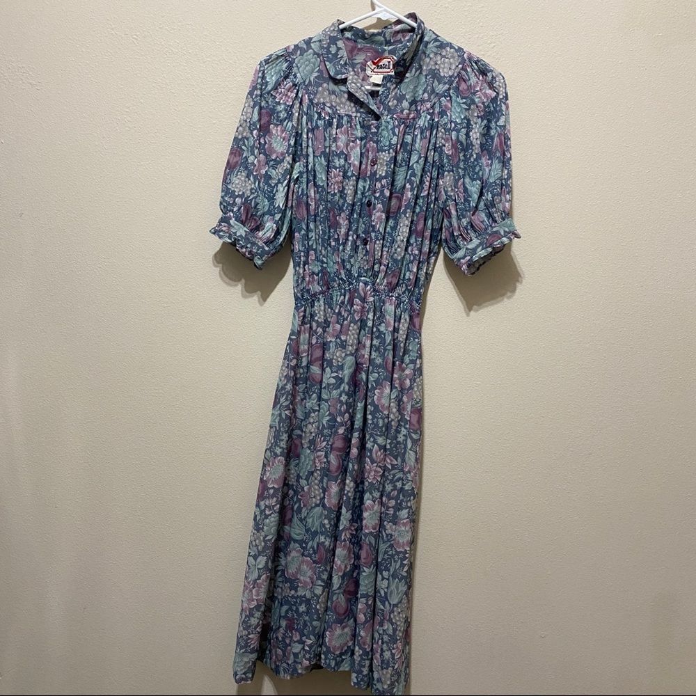 Vintage Floral Midi Dress